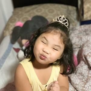 Meet your Posher, Jhekhinz